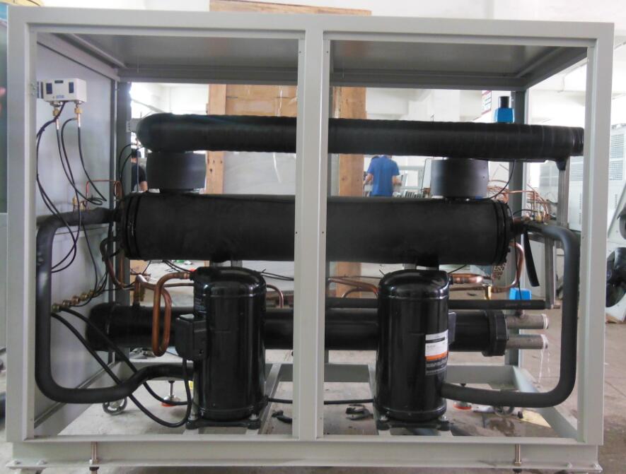 apă răcită cu apă chiller.jpg